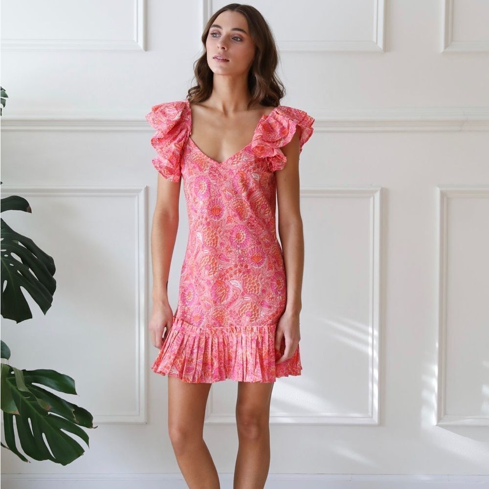 Millie Ingrid Dress in Pink Carnation with Flutter Sleeves Size XS NWT